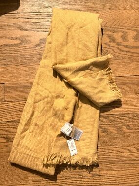 GAP me with tags Tan Fringe Scarf